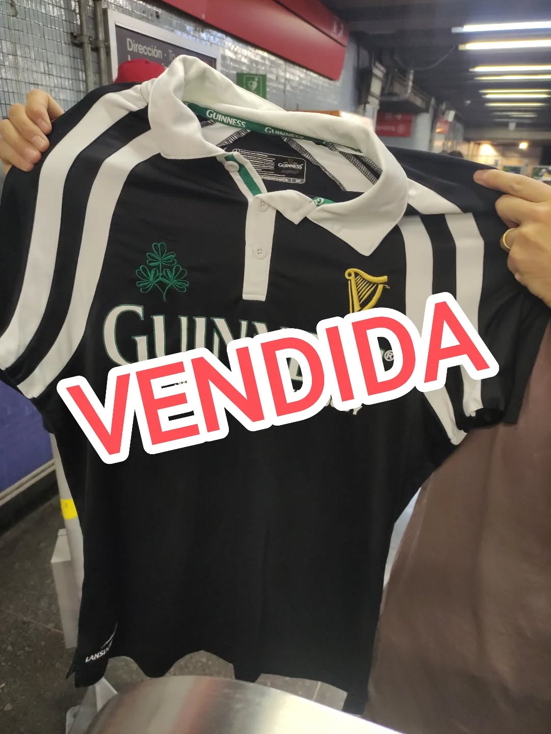 www.lkstore.cl
Grx Gaston por la confianza depositada en nuestros artículos Jersey Guinness desde la comuna de Providencia... #lknicks_store #lkstore #Seguimosdandosolucionesasusnecesidadesdeportivas
