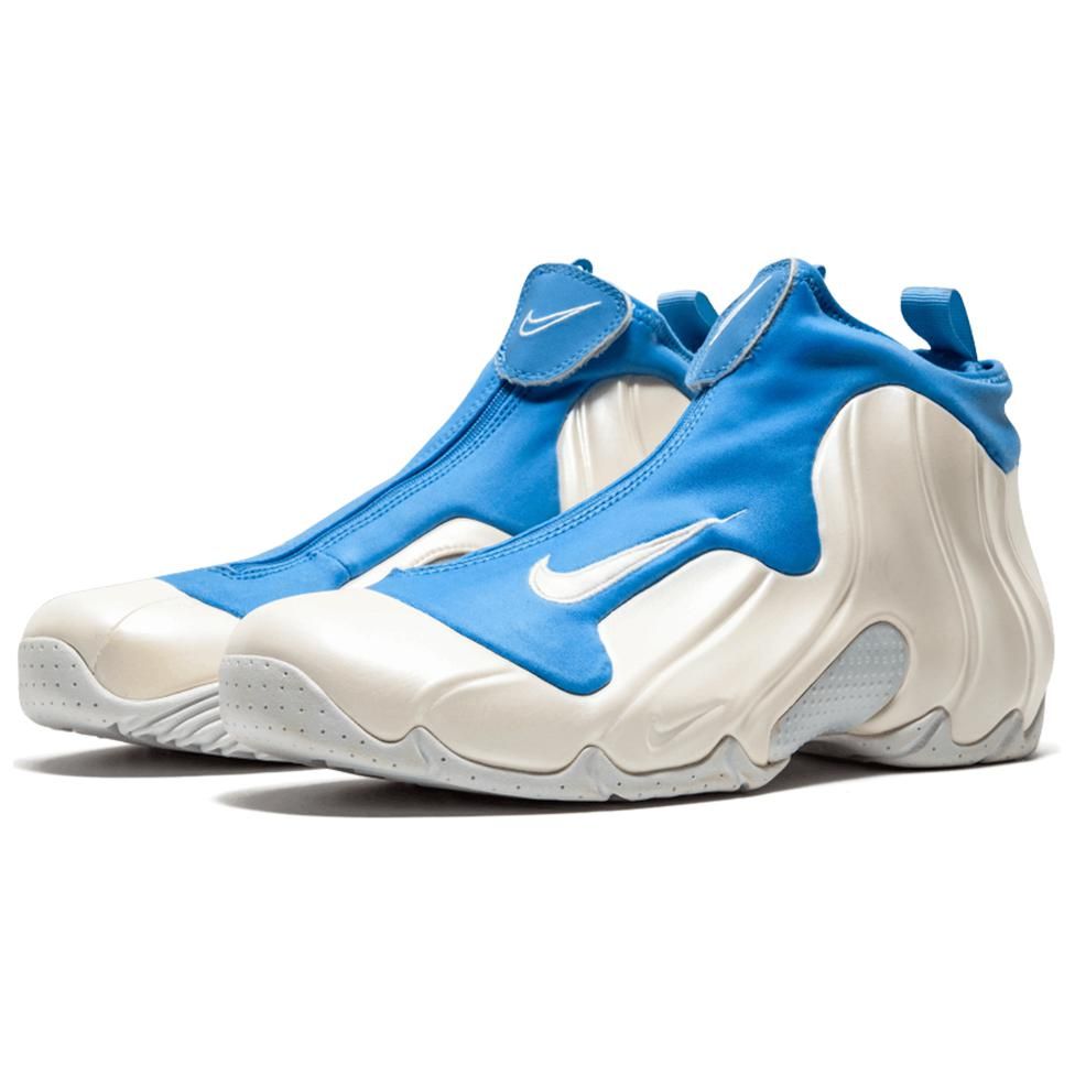 Nike Air Flightposite University Blue 
N'8 US - 7 UK - 41 EUR - 26 CM

Excelentes condiciones... Envío a todo Chile